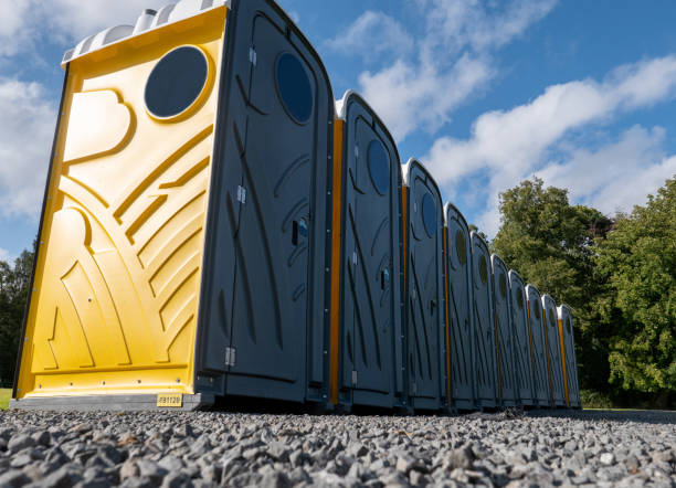 Best Portable Restroom Maintenance and Cleaning  in , RI